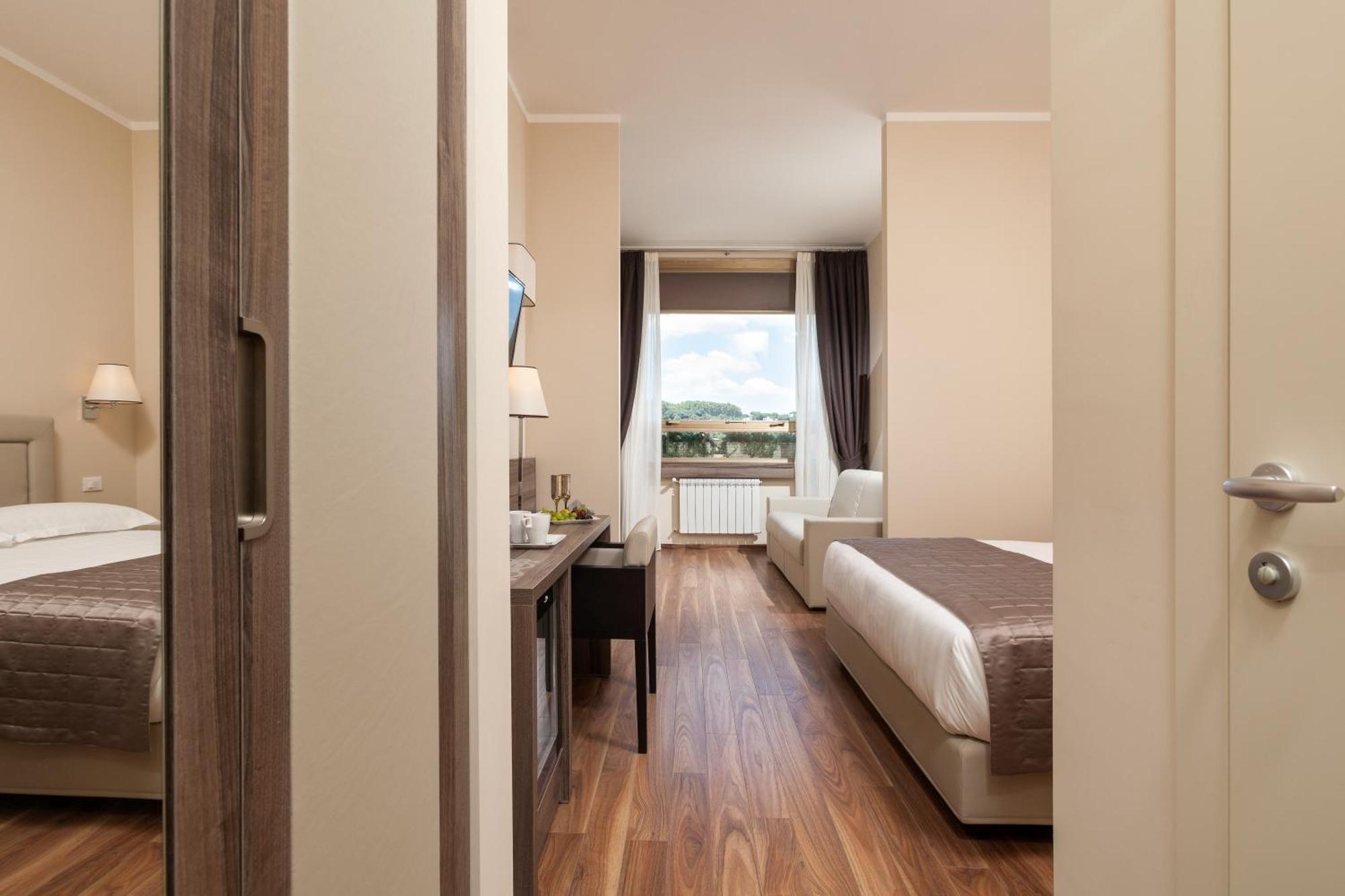 Window On Rome Hotel Exterior photo